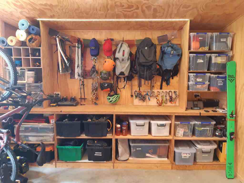 Wanaka Mountain Guides [] Equipment