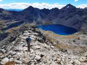 Wanaka Mountain Guides - Lake Hope Trek
