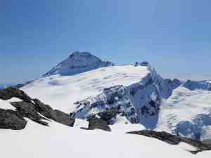 Wanaka Mountain Guides - Aspiring Glaciers Ski Tour