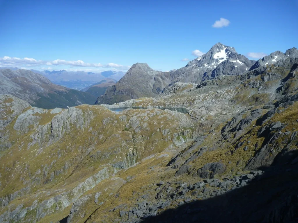 Lake Nerine Circuit Trek